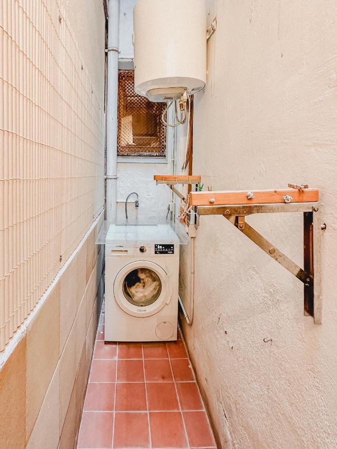Agradable Piso Compartido Lejlighed Barcelona Eksteriør billede